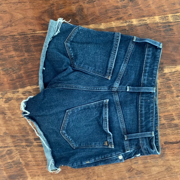 Madewell Curvy high rise denim shorts - Picture 3 of 3